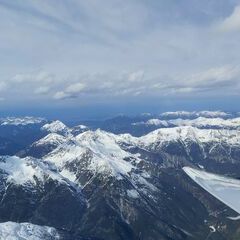 Flugwegposition um 13:46:54: Aufgenommen in der Nähe von Gemeinde Tarrenz, 6464 Tarrenz, Österreich in 3547 Meter